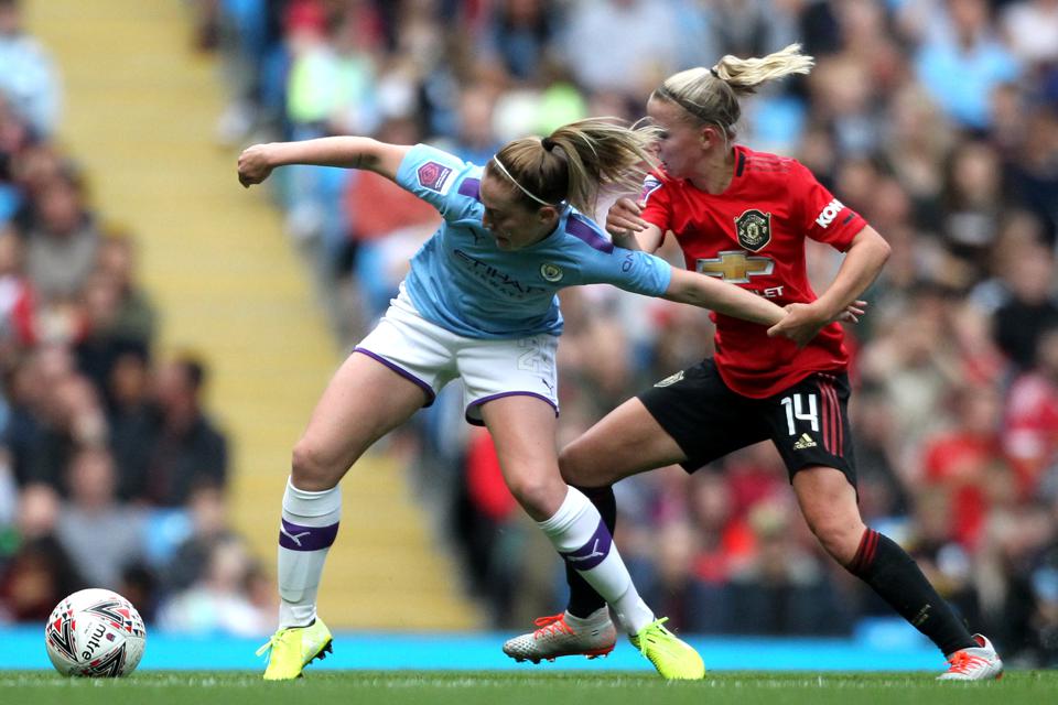 SET-PIECE ANALYSIS: OFFENSIVE CORNERS TOP-4 WSL 2020-2021 – PART I: CHELSEA & MANCHESTER CITY